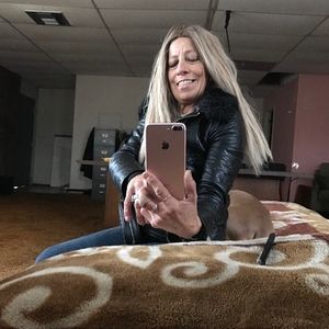 Meet your Posher, Tina